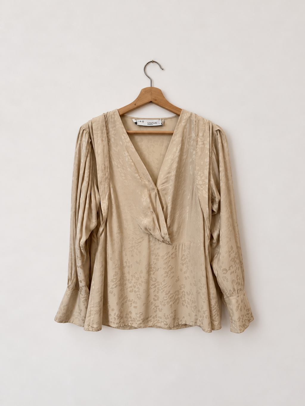 Blouse satinée à imprimé léopard – IRO