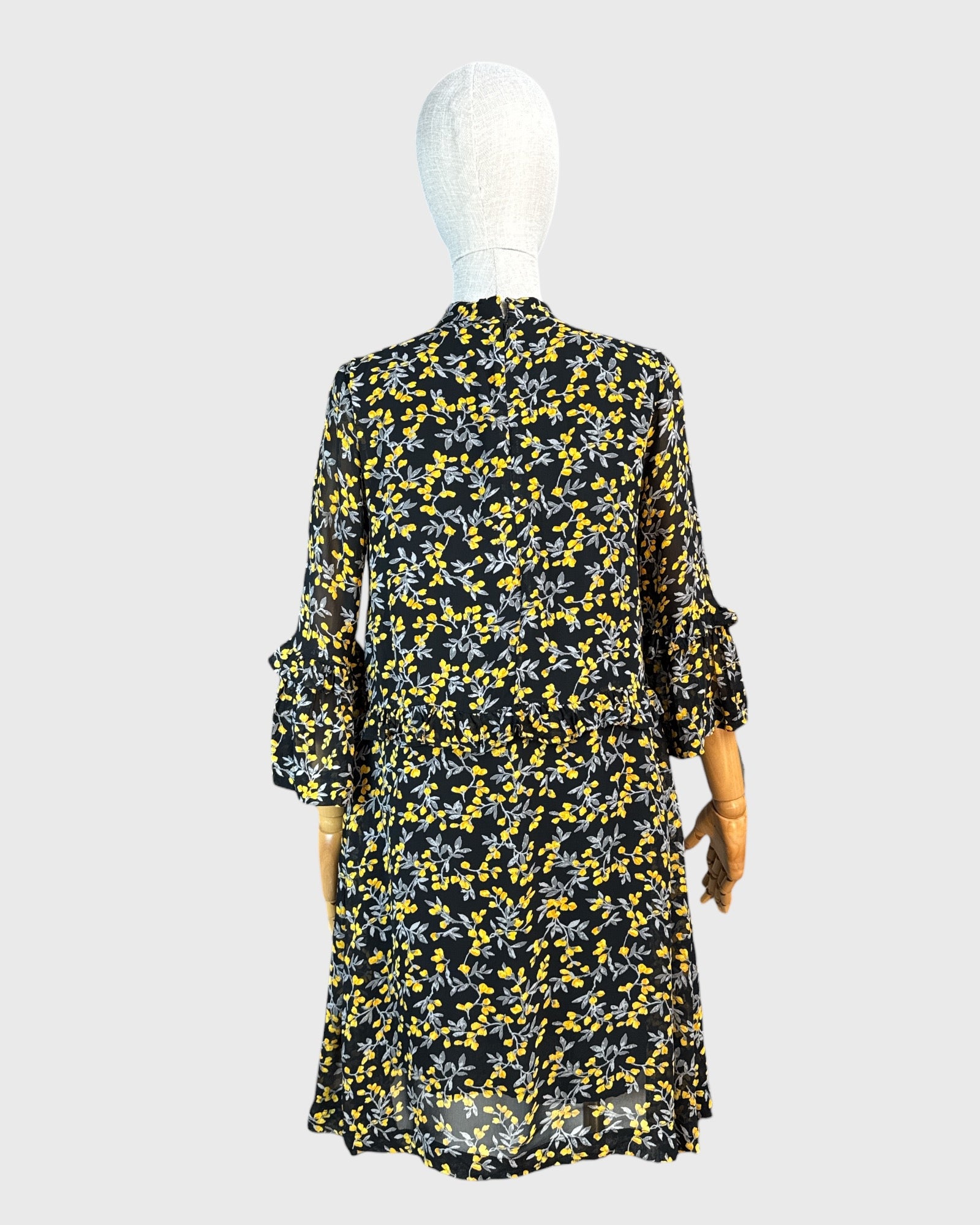 Robe citrons Ganni , S