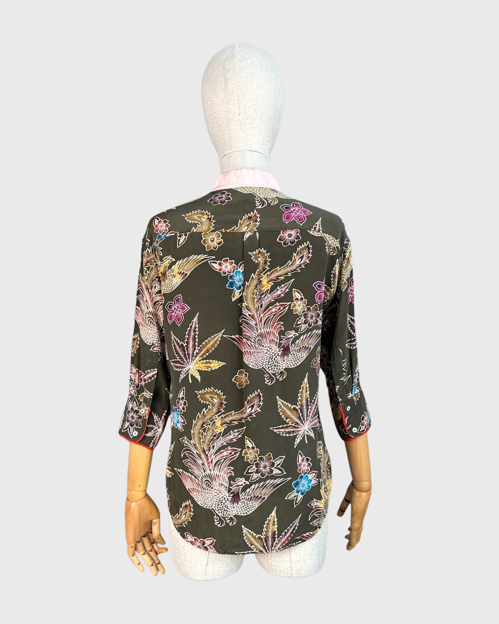 Chemise 100% soie motif fleurs et oiseaux Sandro, taille 1