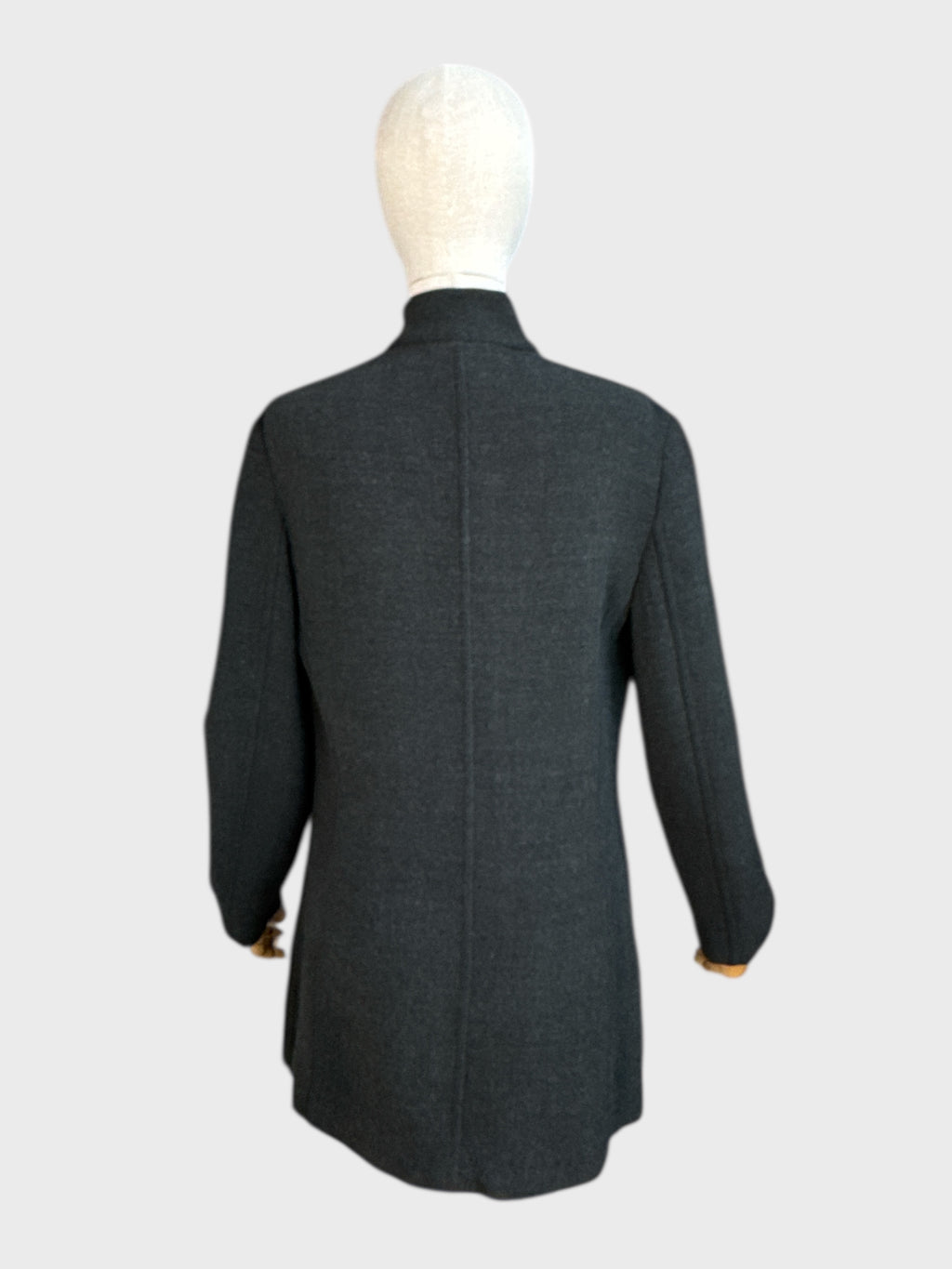 Beston Giorgio Armani , 8