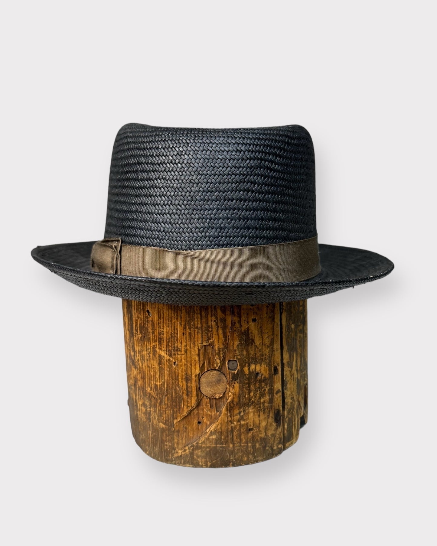 Fedora en paille noire et marron, Magill